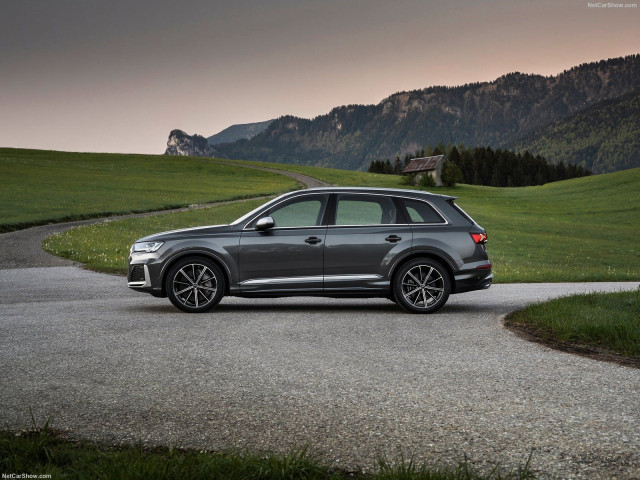 Audi SQ7 фото