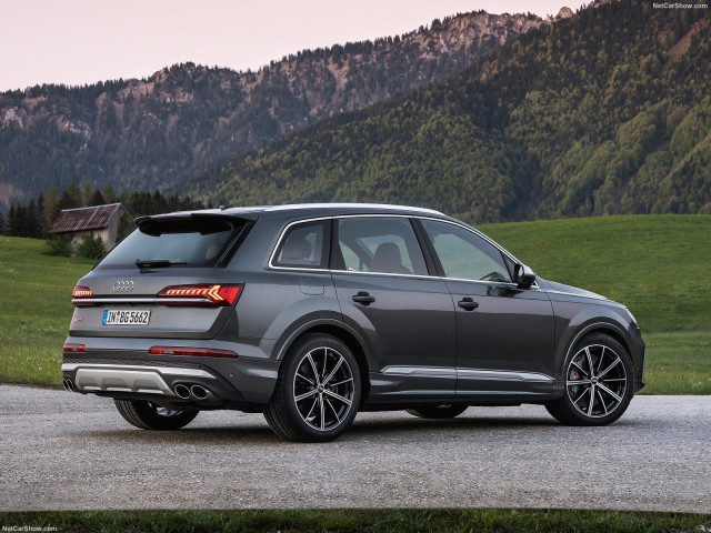 Audi SQ7 фото