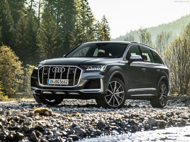 Audi SQ7 фото