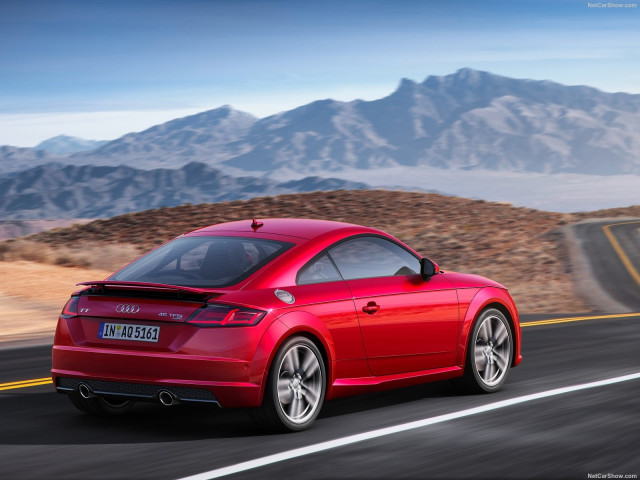 Audi TT Coupe фото