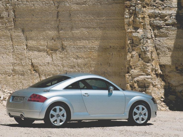 Audi TT Roadster фото