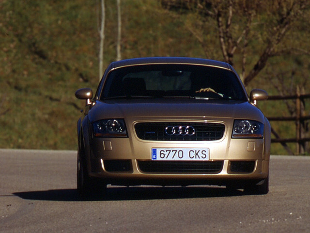 Audi TT Roadster фото