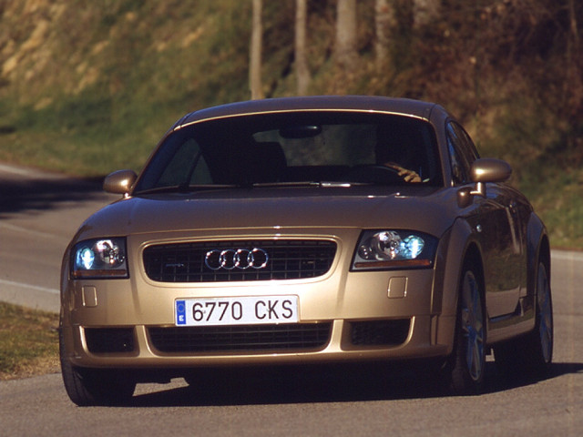 Audi TT Roadster фото