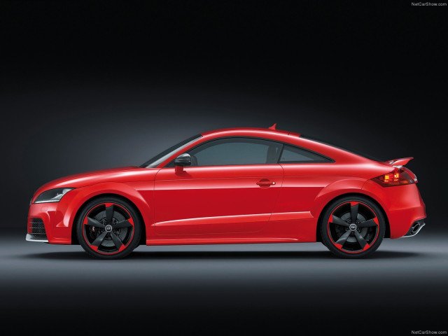 Audi TT RS plus фото