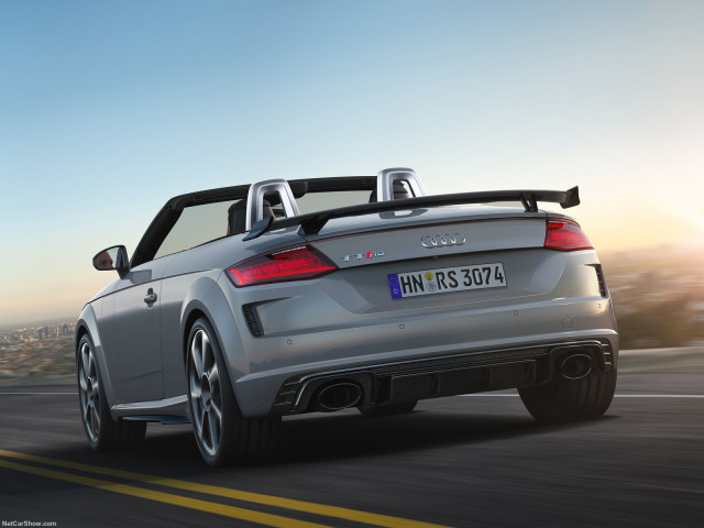 Audi TT RS Roadster фото