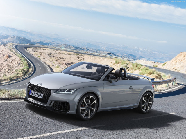 Audi TT RS Roadster фото