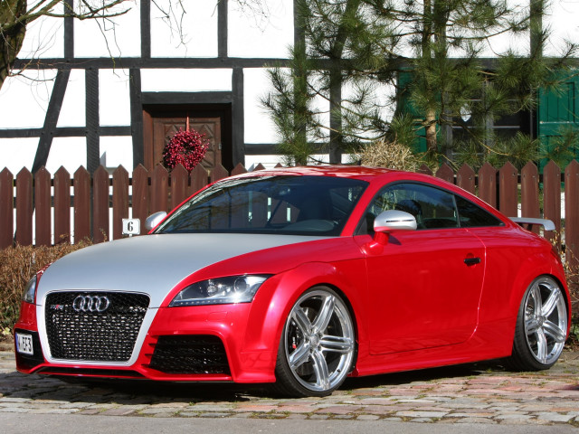 Audi TT RS фото