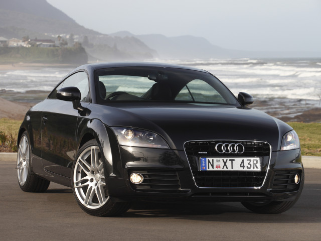 Audi TT фото