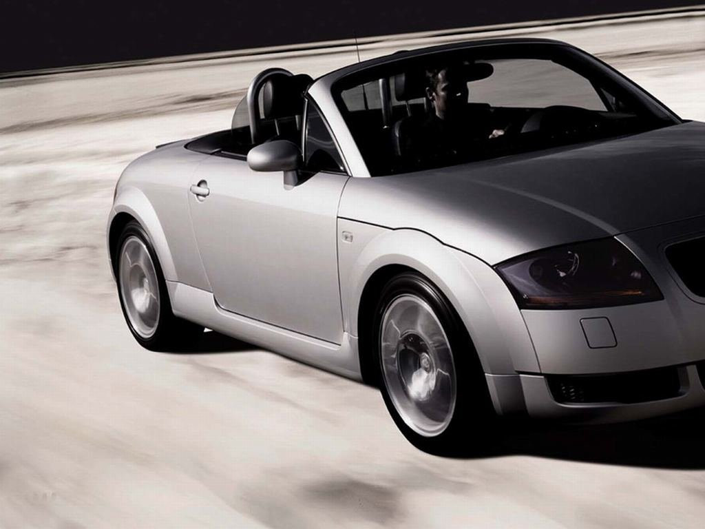 Audi TT фото 23