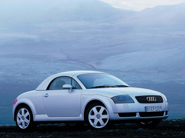 Audi TT фото