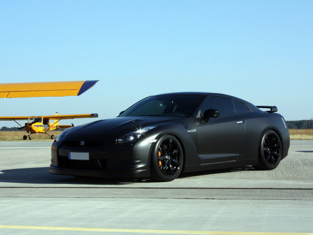 AVUS Performance Nissan GT-R фото