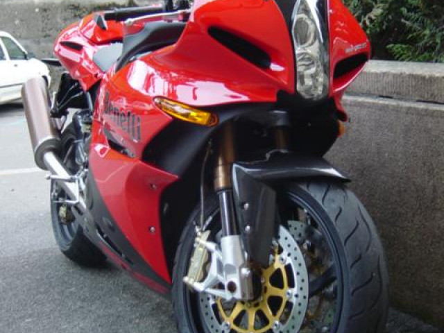 Benelli Tornado Tre 900 фото 16879