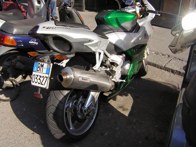 Benelli Tornado Tre 900 фото 16880