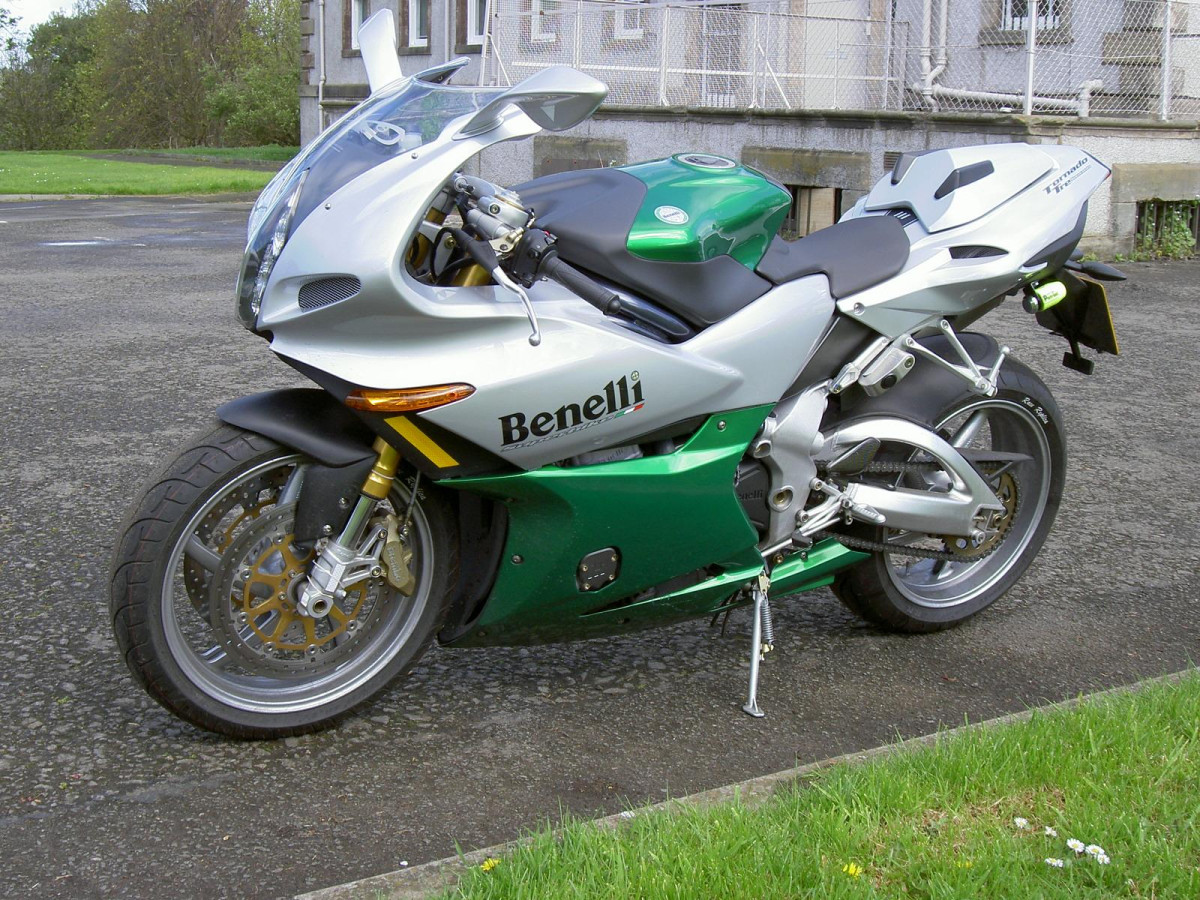 Benelli Tornado Tre 900 фото 32766