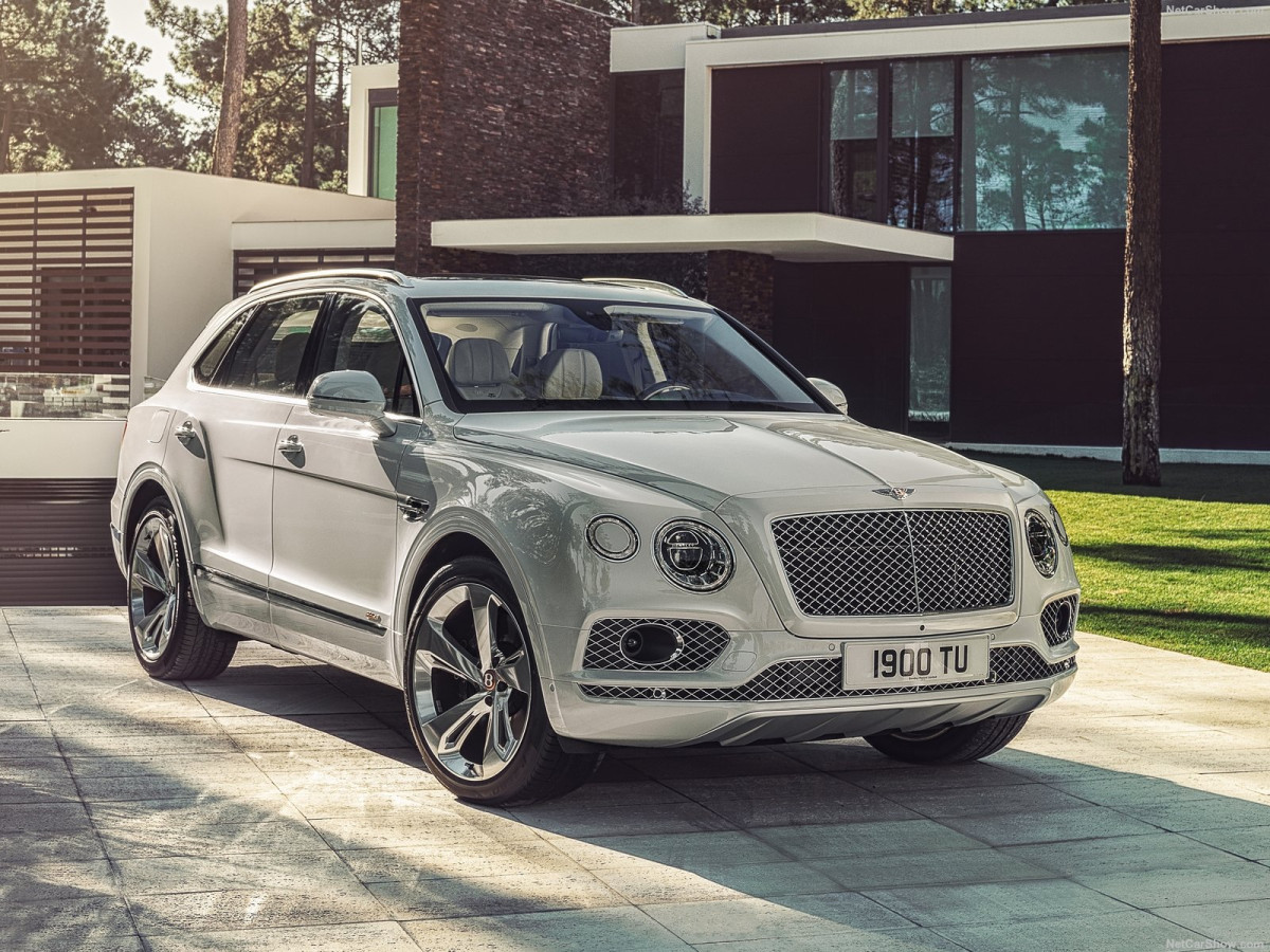 Bentley Bentayga Hybrid фото 193809