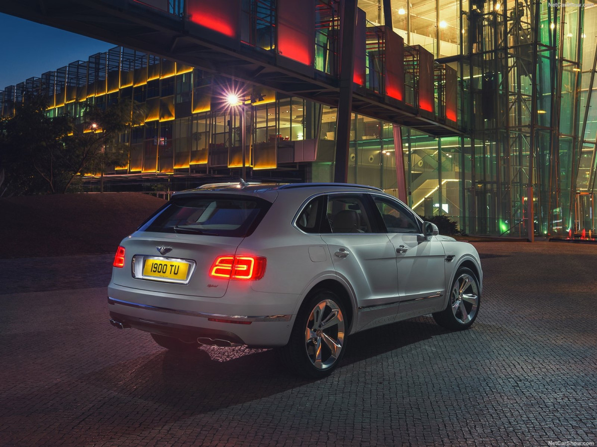 Bentley Bentayga Hybrid фото 193812