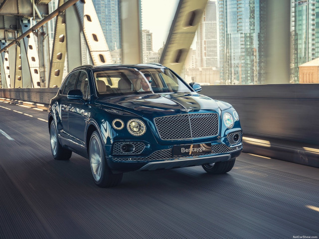 Bentley Bentayga Hybrid фото