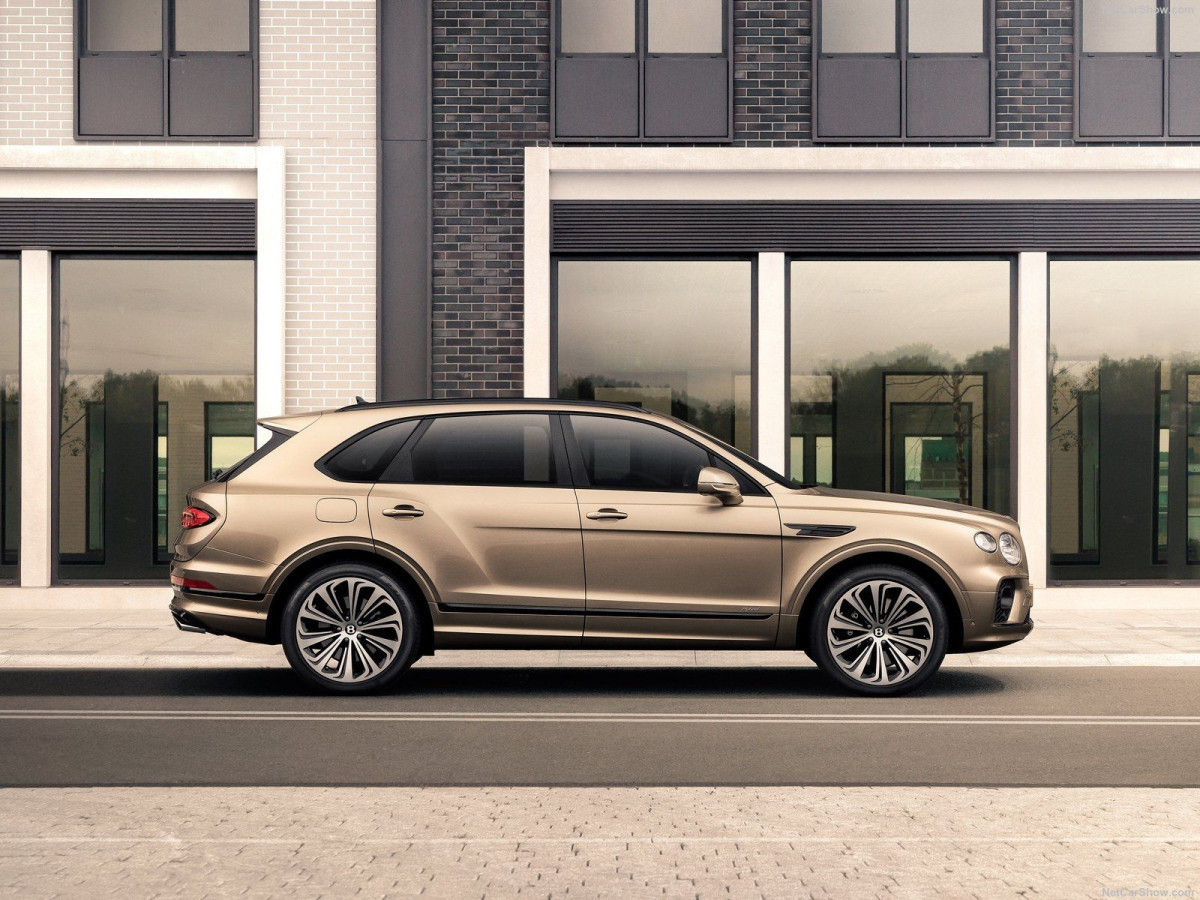 Bentley Bentayga Hybrid фото 205840