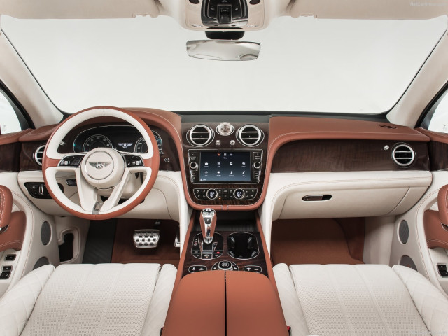 Bentley Bentayga фото