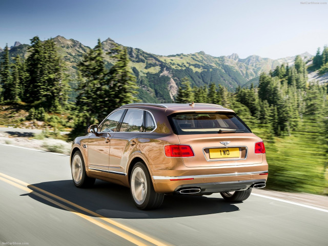 Bentley Bentayga фото