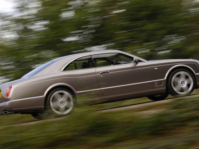 Bentley Brooklands фото