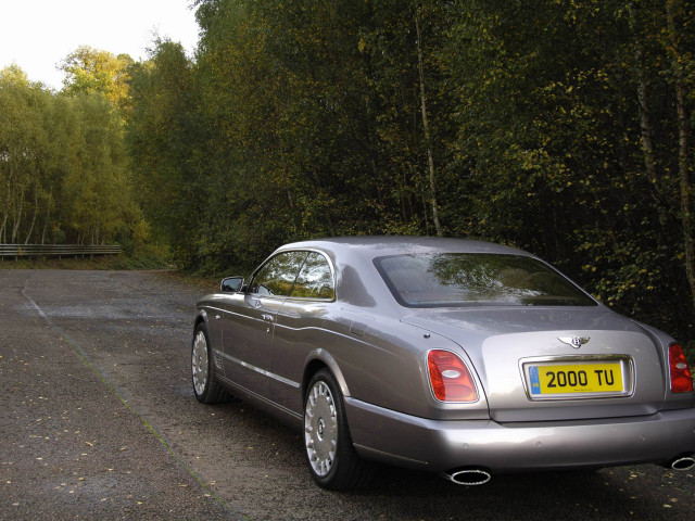 Bentley Brooklands фото