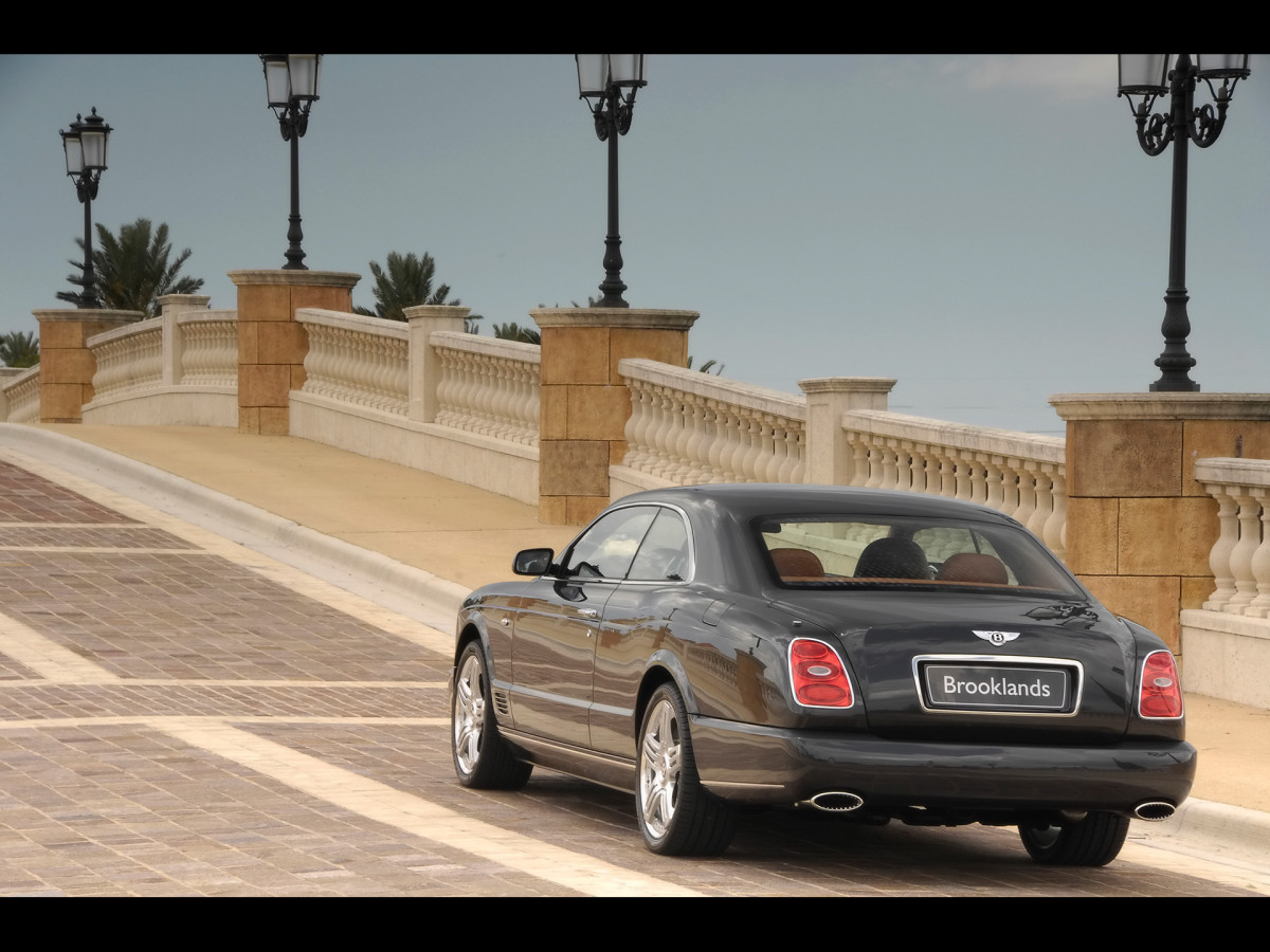 Bentley Brooklands фото 45137