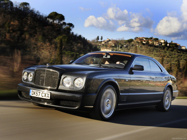 Bentley Brooklands фото