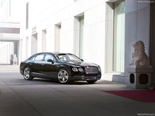 Bentley Continental Flying Spur фото