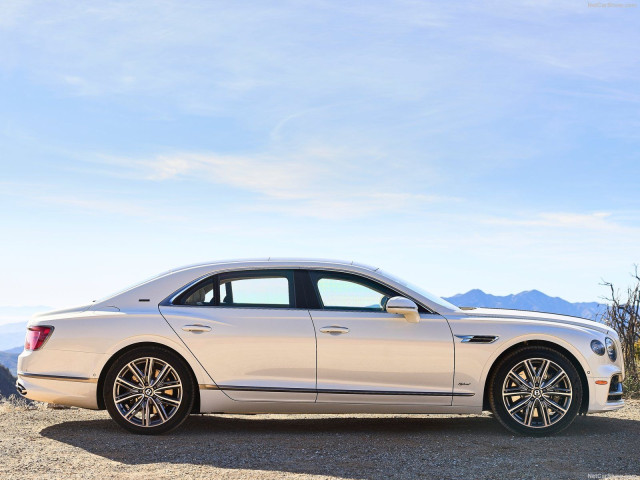 Bentley Continental Flying Spur фото