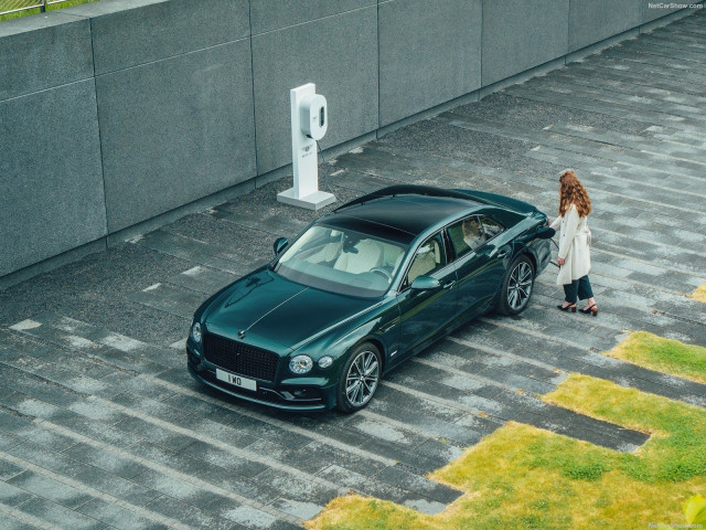 Bentley Continental Flying Spur фото