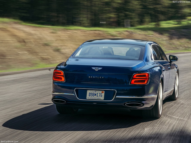 Bentley Continental Flying Spur фото