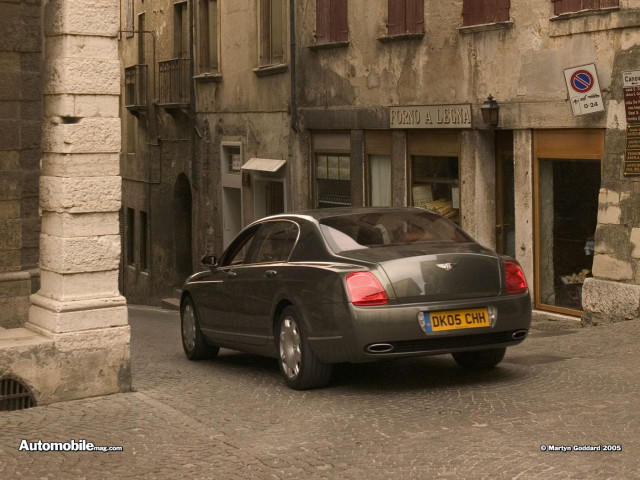 Bentley Continental Flying Spur фото