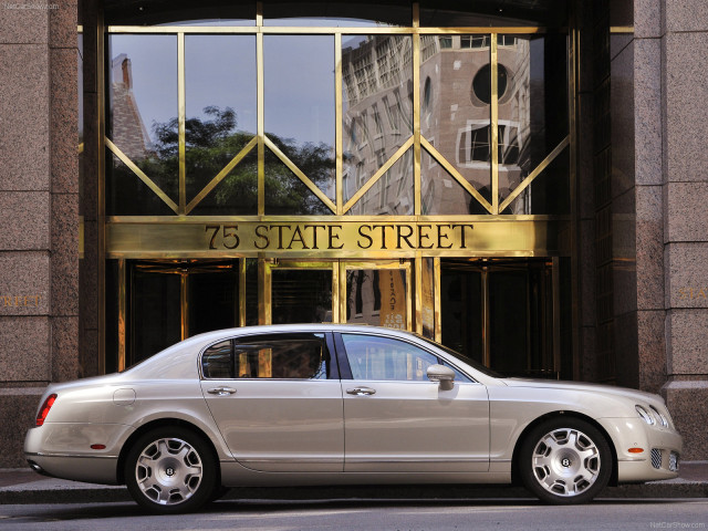 Bentley Continental Flying Spur фото