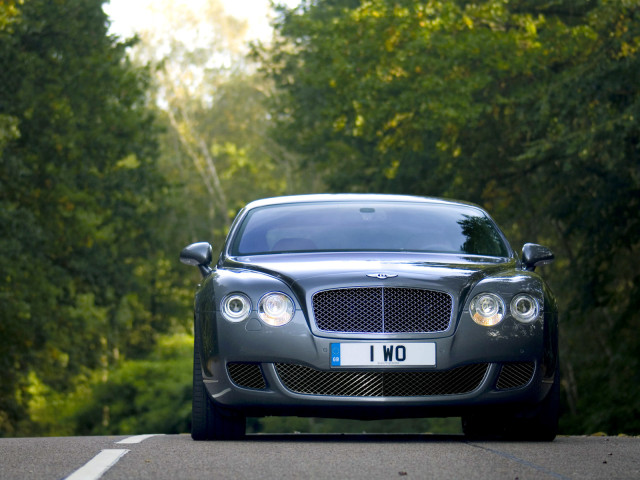 Bentley Continental GT Speed фото