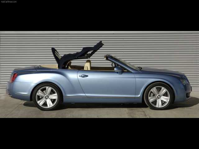 Bentley Continental GTC фото