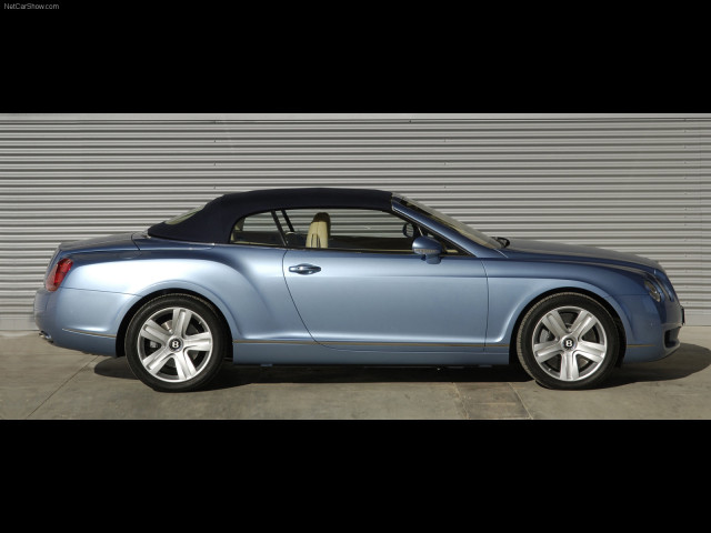 Bentley Continental GTC фото