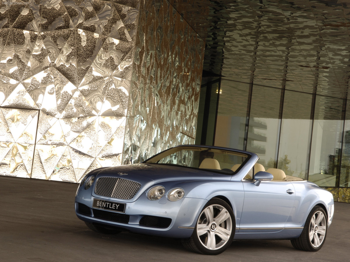 Bentley Continental GTC фото 33614