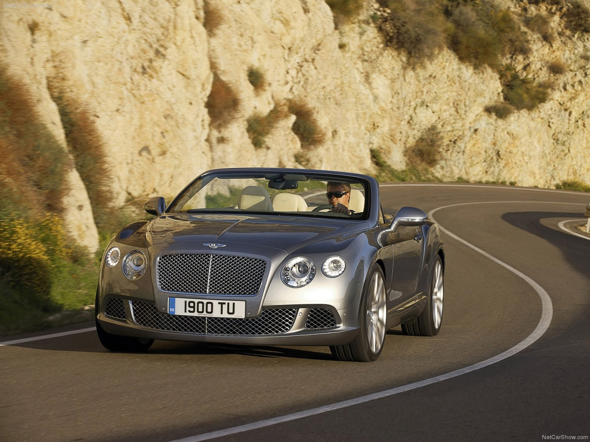 Bentley Continental GTC фото 87659