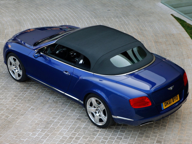 Bentley Continental GTC фото