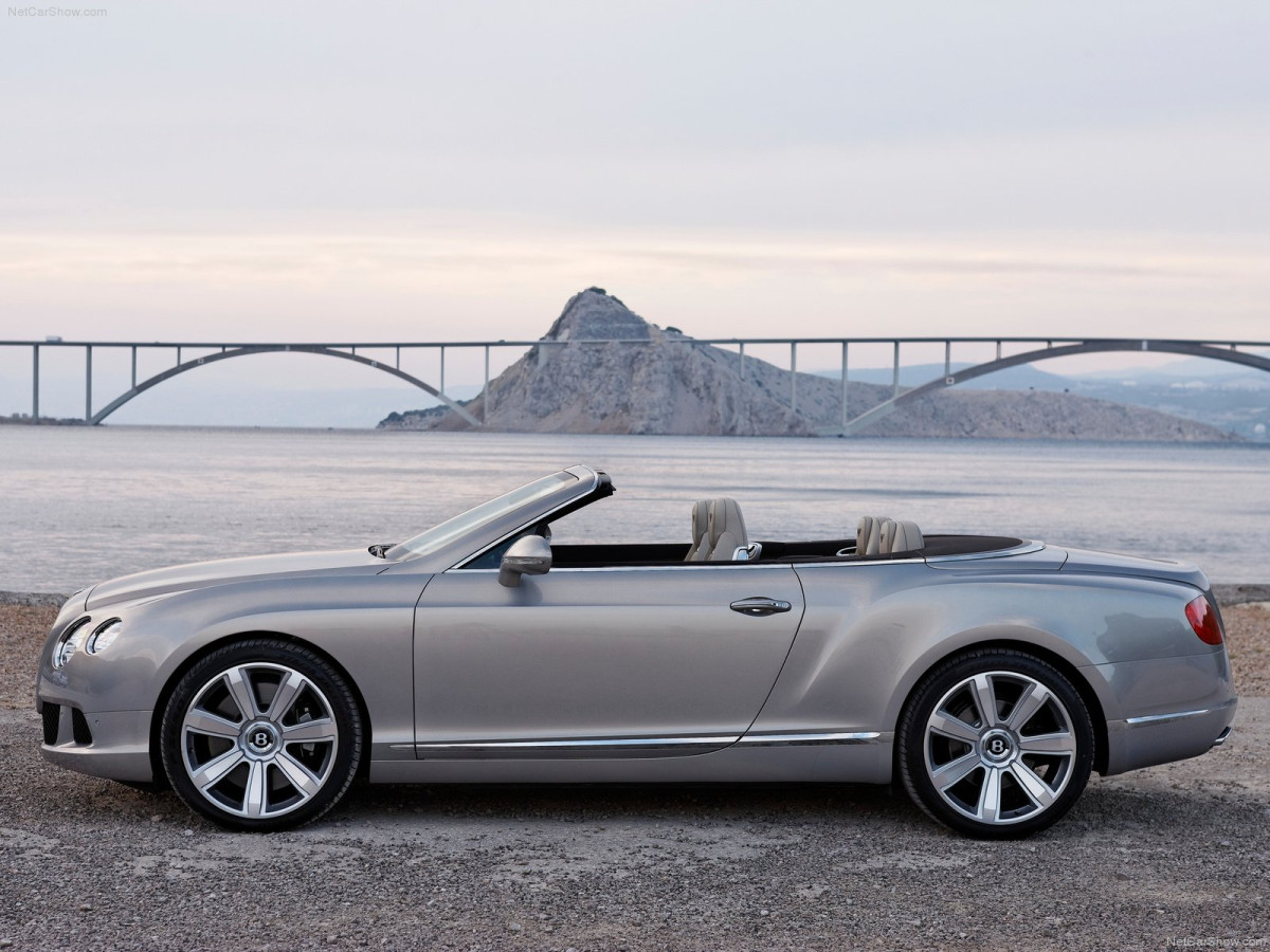 Bentley Continental GTC фото 88666