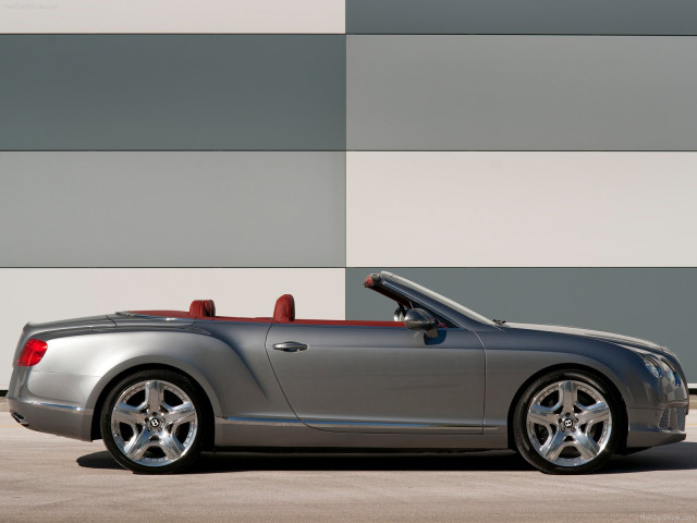 Bentley Continental GTC фото