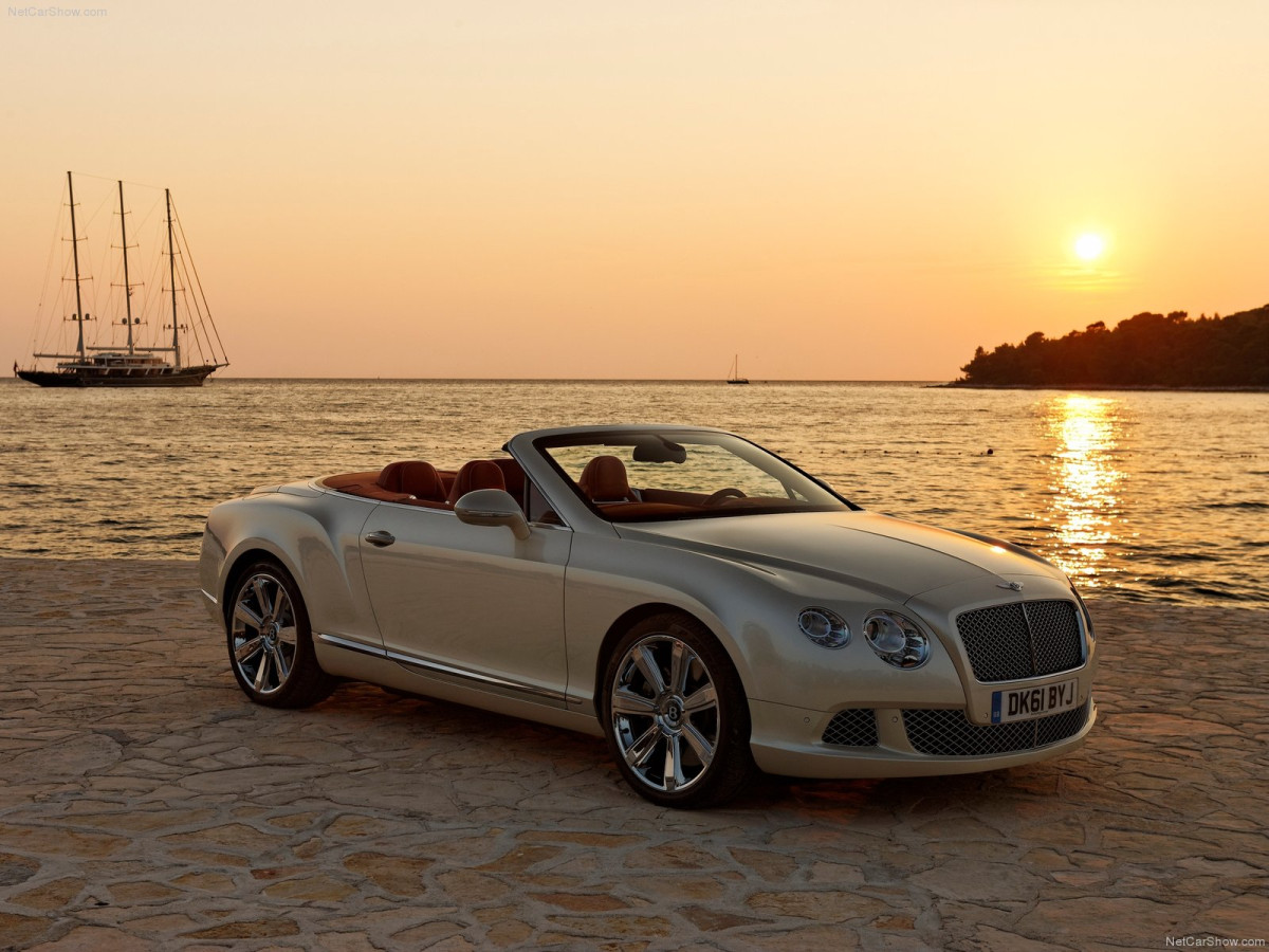 Bentley Continental GTC фото 88689