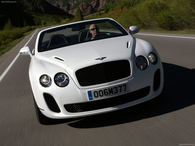 Bentley Continental Supersports Convertible фото