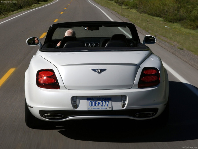 Bentley Continental Supersports Convertible фото