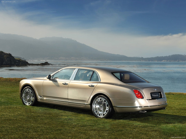 Bentley Mulsanne фото