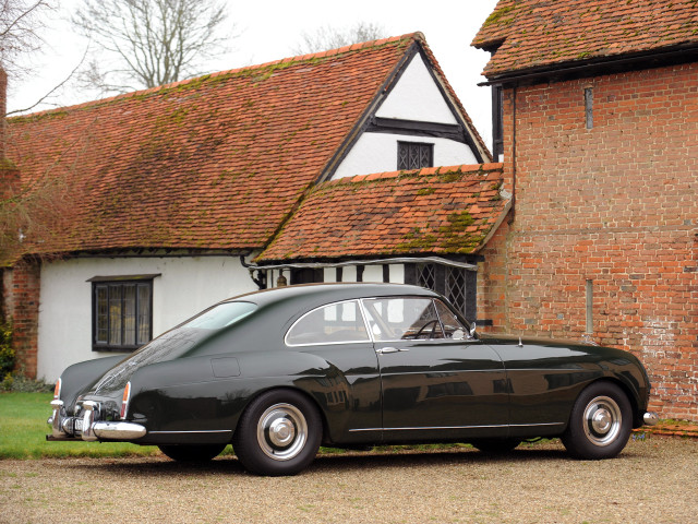 Bentley S1 Continental фото