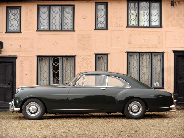 Bentley S1 Continental фото