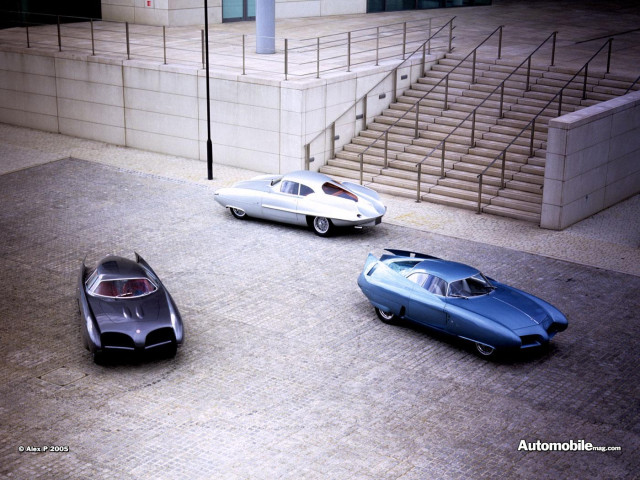 Bertone B.A.T. фото