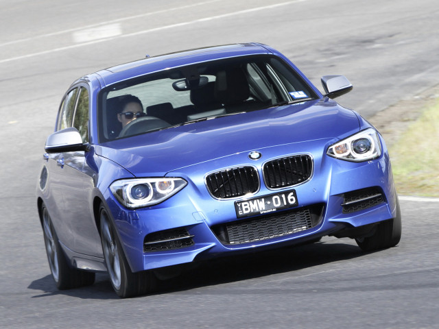 BMW 1-series 5-door фото